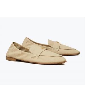 NEW TORY BURCH women's ballet loafers in sand stone